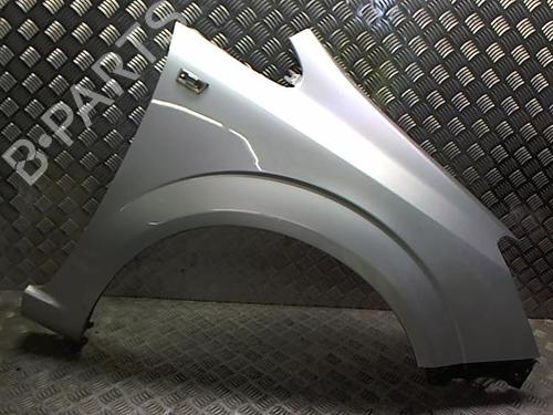 Used Right front fenders OPEL ZAFIRA / ZAFIRA FAMILY B (A05) 1.7 CDTI (M75) (110 hp) 23051038