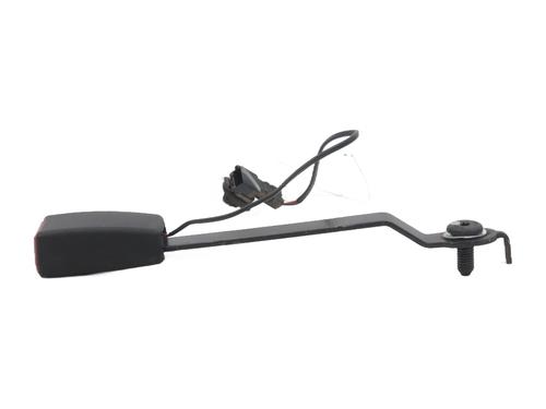 Engache cinturón Engache cinturón RENAULT CLIO III (BR0/1, CR0/1) 1.5 dCi (C/BR0G, C/BR1G) (68 hp) 33729326 33729326