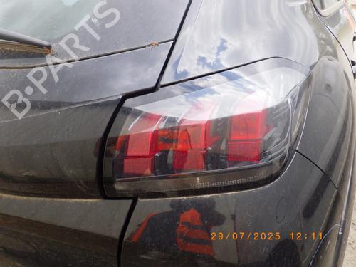 Used Right taillight Right taillight PEUGEOT 208 II (UB_, UP_, UW_, UJ_) e-208 (136 hp) 27701864 27701864