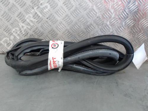 Used Rubber door seal FORD KA+ III (UK, FK) 1.2 (70 hp) 27820470