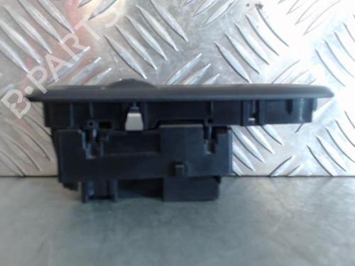 left-front-window-switch-ford-fiesta-vi-cb1-ccn-2008-23838218 main image