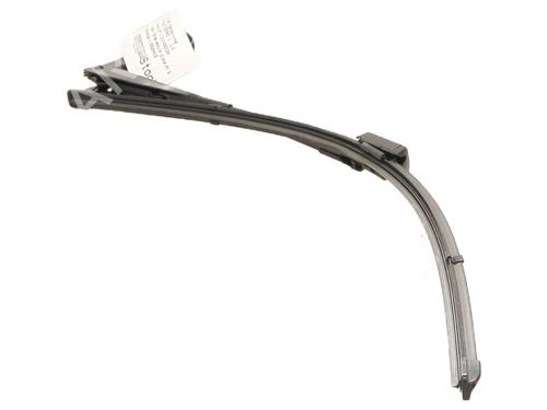 front-windshield-wiper-arm-renault-rafale-coupe-dgm_-2023-28330040 main image