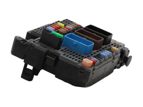 Fuse box PEUGEOT 5008 II (MC_, MJ_, MR_, M4_) 2.0 BlueHDi 180 (MJEHZW, MJEHZR, MJEHZP) | BP32212921E1