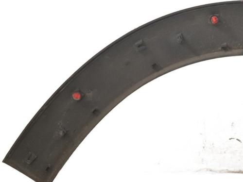 Used Front left wheel arch trim Front left wheel arch trim CITROËN C3 III (SX) 1.2 PureTech 82 (83 hp) 32862122 32862122