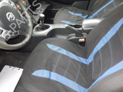 Used Right front door Right front door 38977425 38977425