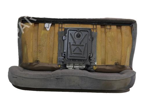 Asientos traseiros Asientos traseiros VW JETTA II (19E, 1G2, 165) [1983-1992] 36944039 36944039