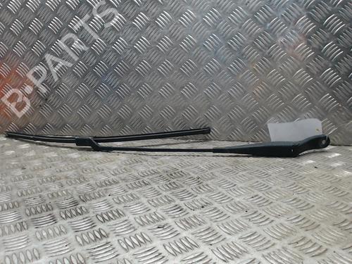 Used Front windshield wiper arm CITROËN BERLINGO Box Body/MPV (B9) 1.6 HDi 90 (90 hp) 23048444