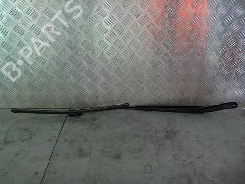 front-windshield-wiper-arm-renault-rafale-coupe-dgm_-2023-23230810 main image