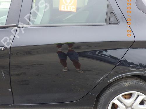 Puerta trasera izquierda RENAULT ZOE (BFM_) ZOE (92 hp) 28428211