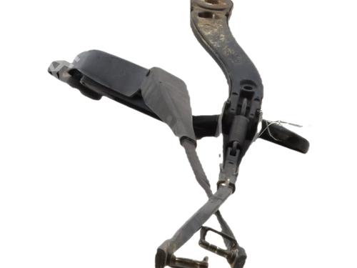 front-windshield-wiper-arm-mercedes-benz-c-class-w204-2007-2008-2009-2010-2011-2012-2013-2014-2015-36647814 main image