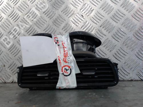 Used Air vent RENAULT CLIO IV (BH_) 0.9 TCe 75 (BHNP) (76 hp) 27657728