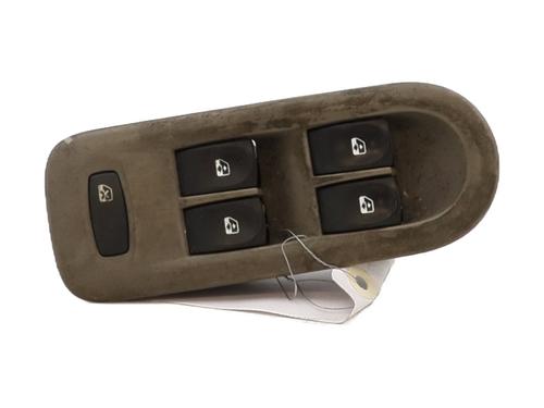 Przełącznik szyby przedniej lewej RENAULT CLIO III (BR0/1, CR0/1) 1.4 16V | BP30886316I27