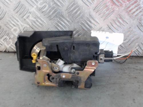 Used Front left lock RENAULT LAGUNA I (B56_, 556_) 1.6 16V (B568, B561) (107 hp) 26005968