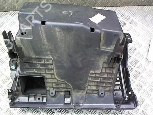 Used Glove box RENAULT TRAFIC III Van (FG_) 1.6 dCi 95 (FGMJ, FGMR) (95 hp) 23838007
