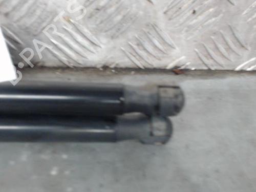 tailgate-lift-support-audi-q2-gab-gag-2016-30180504 main image