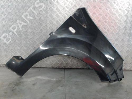 Używane Błotnik przedni prawy RENAULT TWINGO II (CN0_) 1.5 dCi (CN0E) (64 hp) 30545908