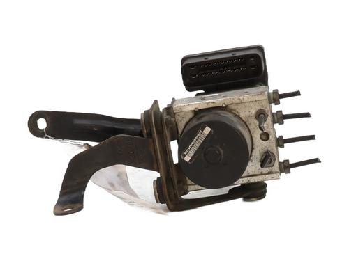 Used ABS pump FORD FIESTA VI (CB1, CCN) 1.4 TDCi (70 hp) 30131773