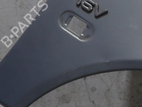 Used Right front fenders Right front fenders 37637213 37637213