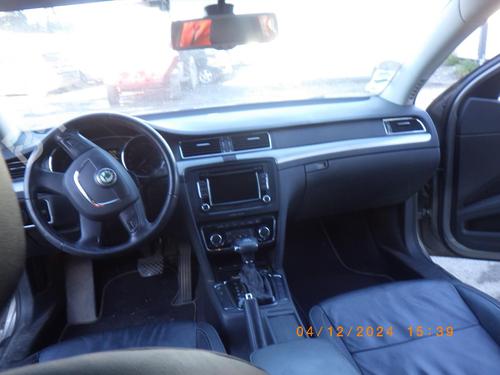 Used Radio SKODA SUPERB II (3T4) 2.0 TDI (170 hp) 23836033