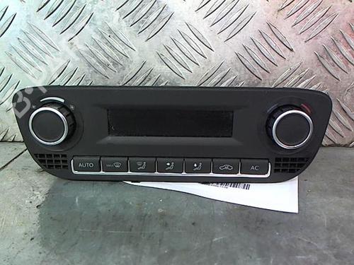 Used Climate control VW POLO V (6R1, 6C1) 1.2 TSI (90 hp) 23839417