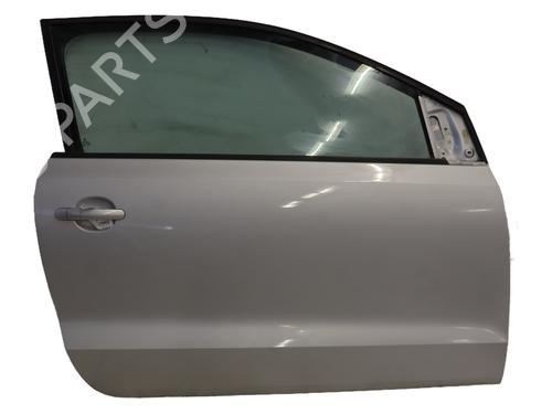 Used Right front door VW POLO V (6R1, 6C1) 1.2 TDI (75 hp) 32081303