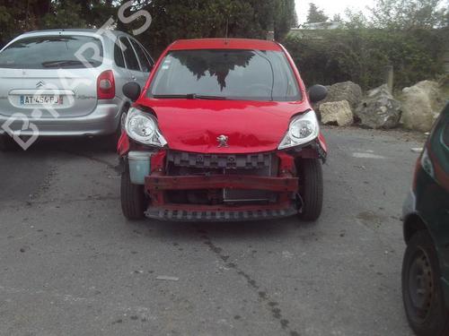 Right taillight PEUGEOT 107 (PM_, PN_) 1.0 | BP23048774C35