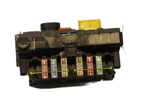 Fuse box PEUGEOT 308 I (4A_, 4C_) 1.6 HDi | BP30155528E1