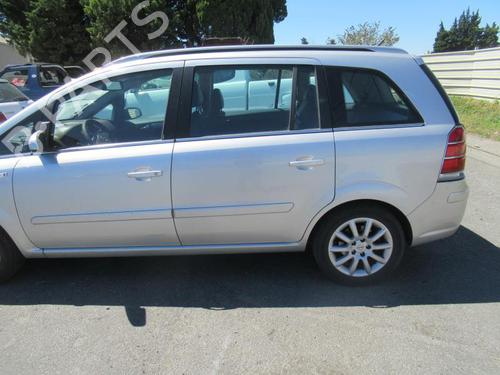 Used Left front door OPEL ZAFIRA / ZAFIRA FAMILY B (A05) 1.9 CDTI (M75) (120 hp) 23047925