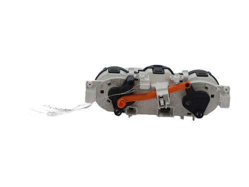 Climate control PEUGEOT 208 I (CA_, CC_) 1.6 HDi / BlueHDi 75 | BP24345290I5