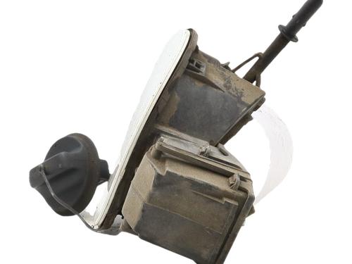 fuel-flap-renault-clio-iv-bh_-2012-2013-2014-2015-2016-2017-2018-2019-2020-2021-37750346 main image