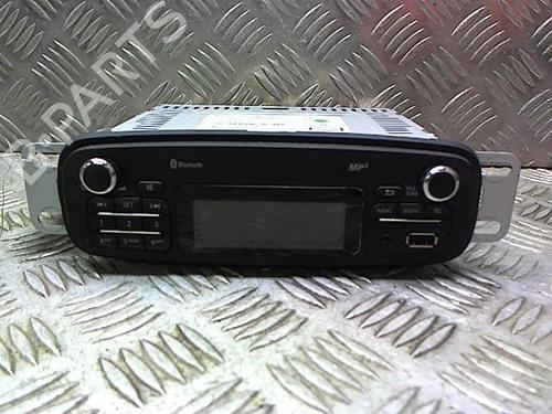 Radio RENAULT CLIO IV (BH_) 1.5 dCi 90 | BP23050356E6 