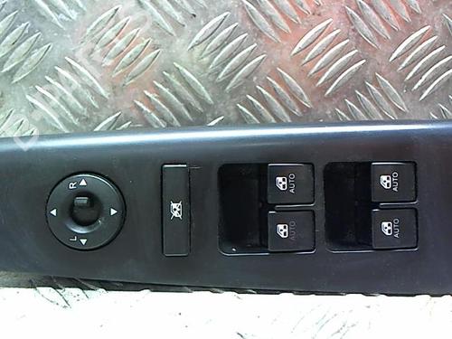 Used Left front window switch Left front window switch KIA CEE'D SW (ED) 1.6 CRDi 115 (115 hp) 23051640 23051640