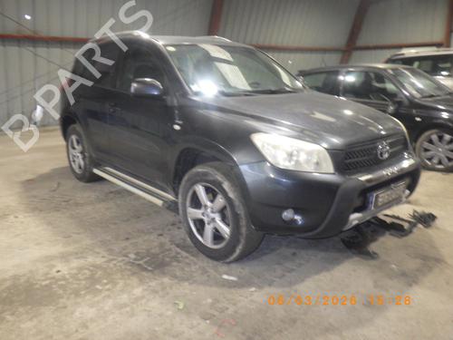 Brugte TOYOTA RAV 4 III (_A3_) 2.2 D 4WD (ALA30_, ALA30R) 4737469