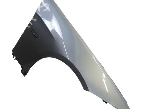 Used Right front fenders Right front fenders 38064511 38064511