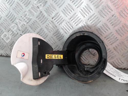 Fuel flap CITROËN C3 II (SC_) 1.4 HDi 70 (SC8HZC, SC8HR0, SC8HP4) | BP29253627C131 