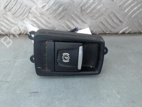 Switch BMW 2 Active Tourer (F45) 216 d | BP29187899I30