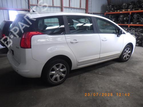 Used Right rear door PEUGEOT 5008 (0U_, 0E_) 1.6 HDi (114 hp) 30152818