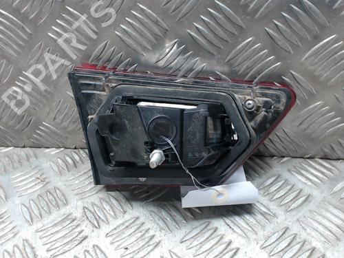 right-tailgate-light-renault-clio-iv-bh_-2012-2013-2014-2015-2016-2017-2018-2019-2020-2021-23048477 main image
