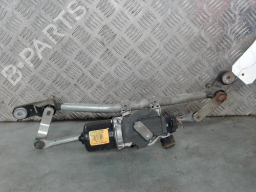 Used Front wiper motor RENAULT CLIO III Grandtour (KR0/1_) 1.5 dCi (KR0G) (68 hp) 30131778