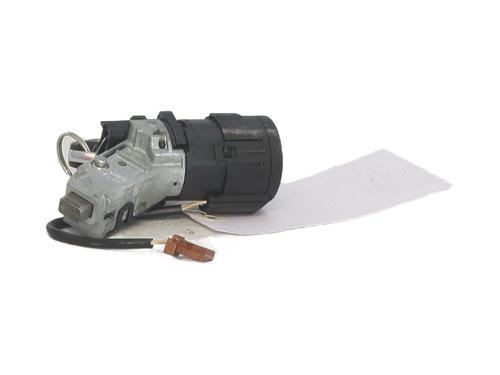 Used Ignition barrel Ignition barrel PEUGEOT 208 I (CA_, CC_) 1.2 VTI 82 (82 hp) 33417198 33417198