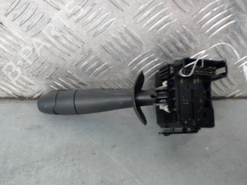 steering-column-stalk-renault-twingo-ii-cn0_-2007-25154908 main image