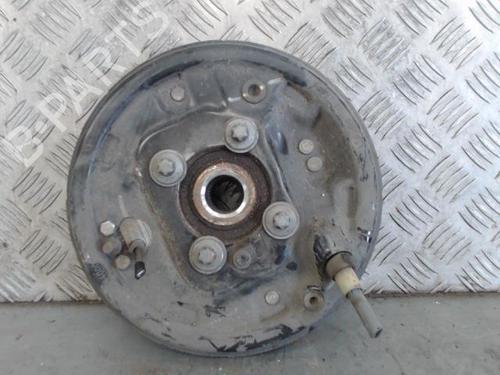 Højre hjullejehus spindel RENAULT TWINGO III (BCM_, BCA_) 1.0 SCe 70 (BCMB) (69 hp) 29428369