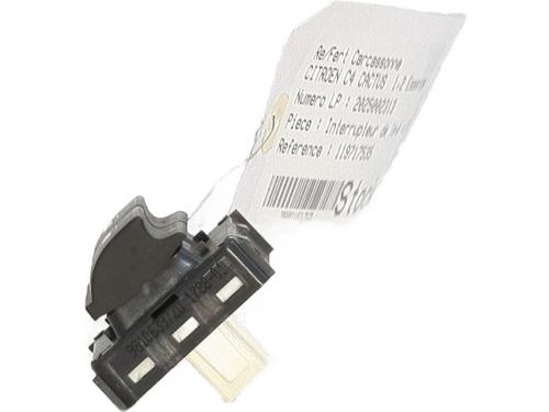 Used Left front window switch Left front window switch CITROËN C4 CACTUS 1.2 THP 110 (110 hp) 31881575 31881575