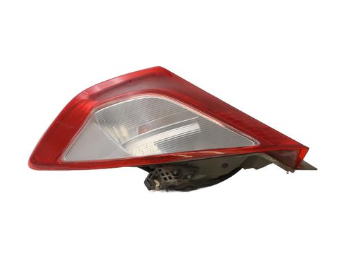 Used Left taillight TOYOTA YARIS (_P13_) 1.3 (NSP130_, NSP130) (99 hp) 29073516