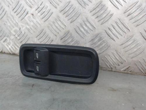 Used Left front window switch Left front window switch FORD FIESTA VI (CB1, CCN) 1.4 TDCi (70 hp) 24590995 24590995