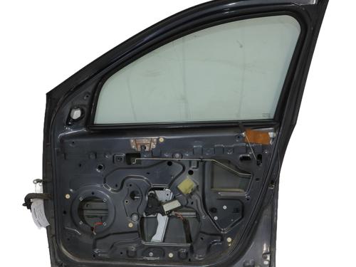 right-front-door-dacia-sandero-2008-31799959 main image