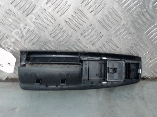 Used Left front window switch Left front window switch VW POLO IV (9N_, 9A_) 1.9 TDI (101 hp) 30115377 30115377