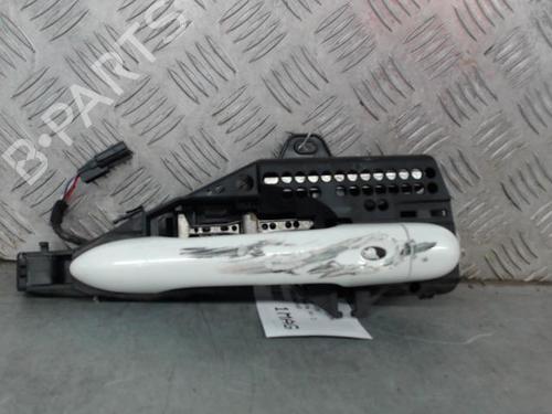 Used Front right exterior door handle RENAULT ZOE (BFM_) ZOE (88 hp) 25715678