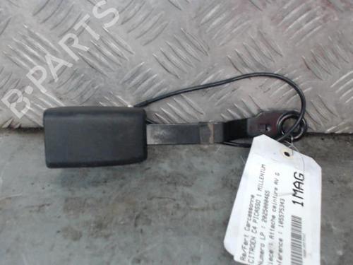 Used Seat buckle CITROËN C4 Picasso I MPV (UD_) 1.6 HDi 110 (112 hp) 25935114