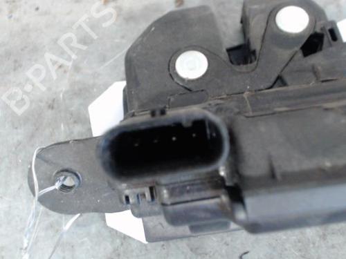 tailgate-lock-fiat-500x-334_-2014-26952949 main image